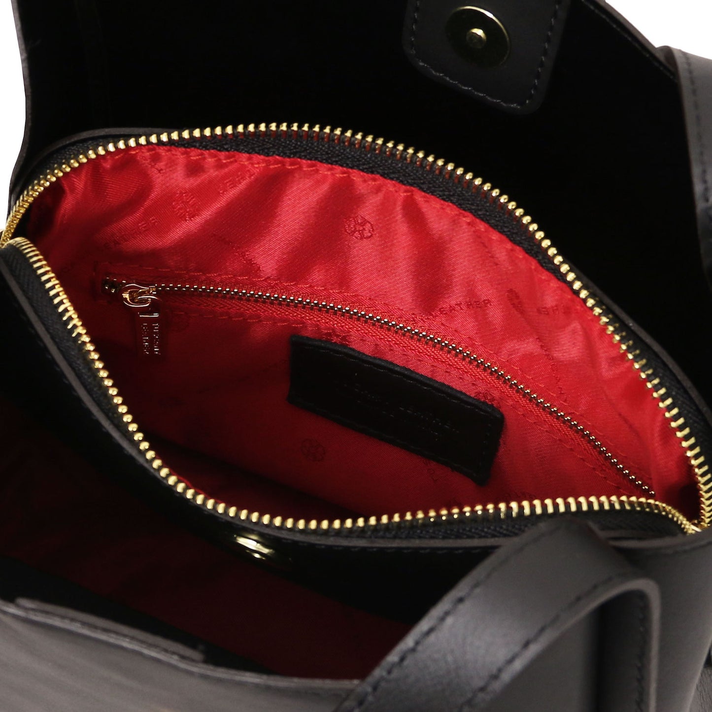 Soave - Soft leather handbag | TL142489