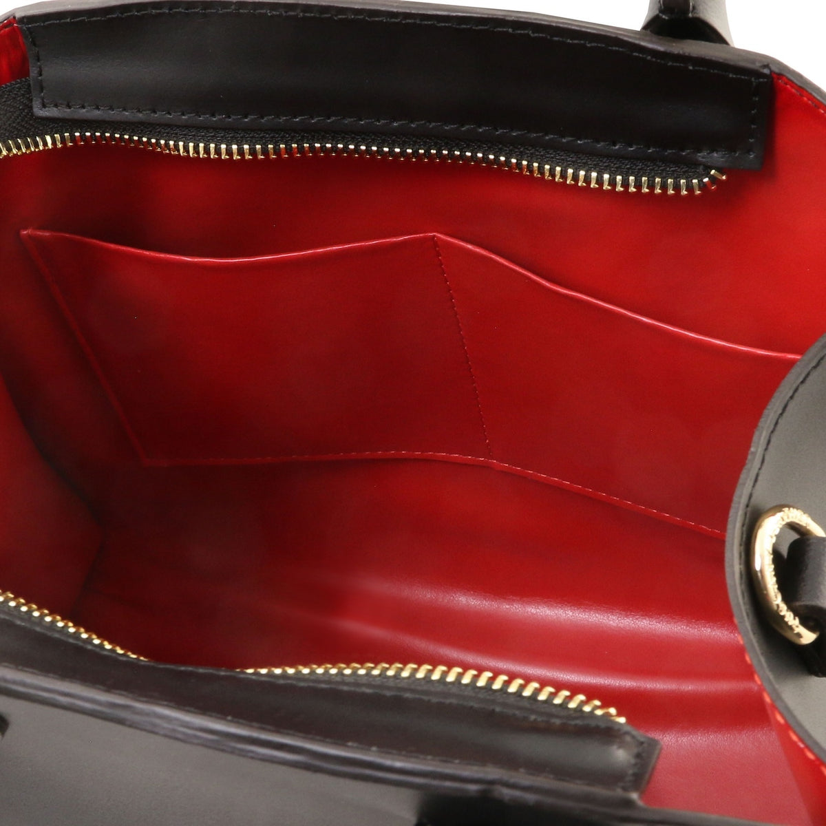 Coccola - leather handbag in smooth leather