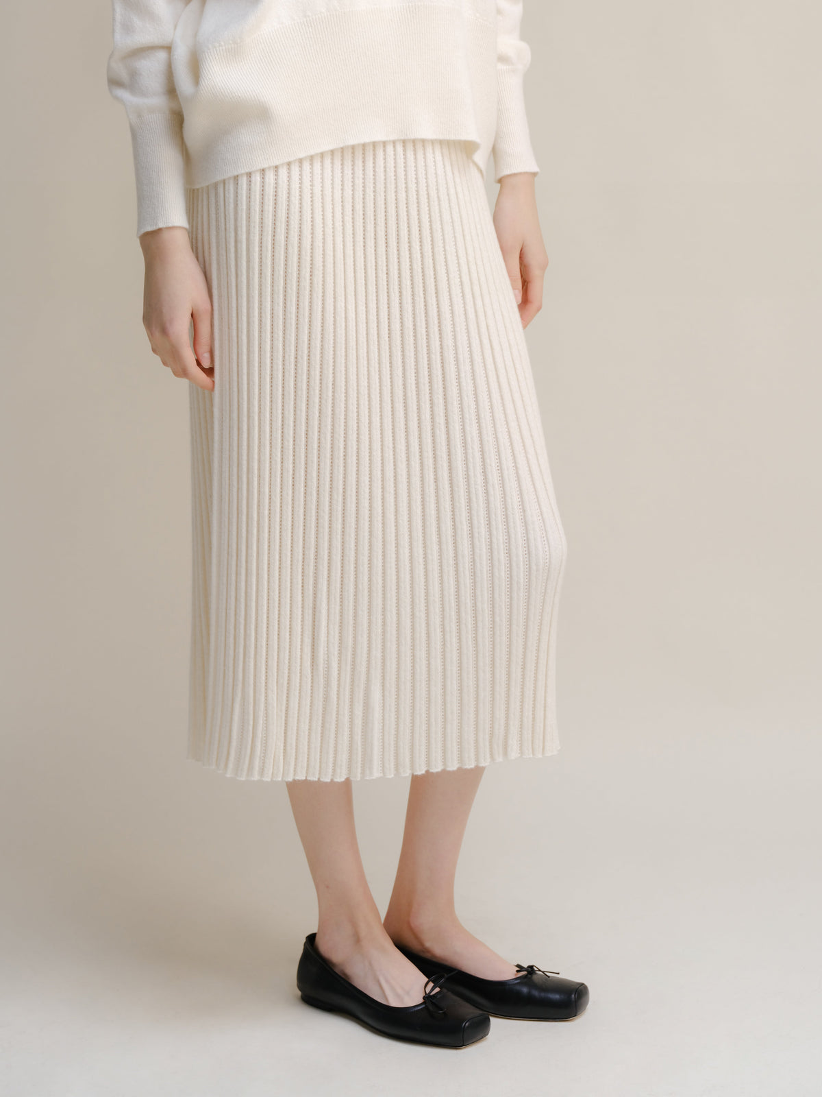 Cashmere Blend Perforated Skirt (3D-Knit)