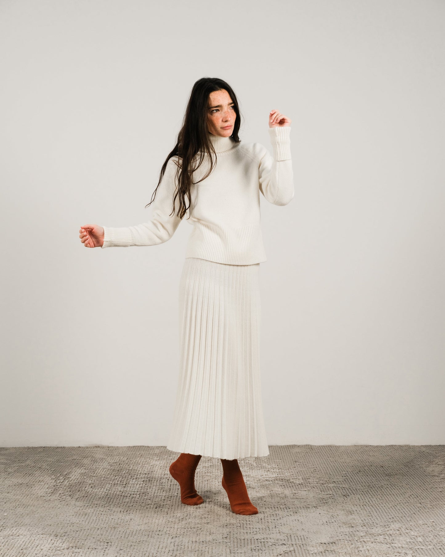 Cashmere Mix Pleated Skirt (3D-Knit)