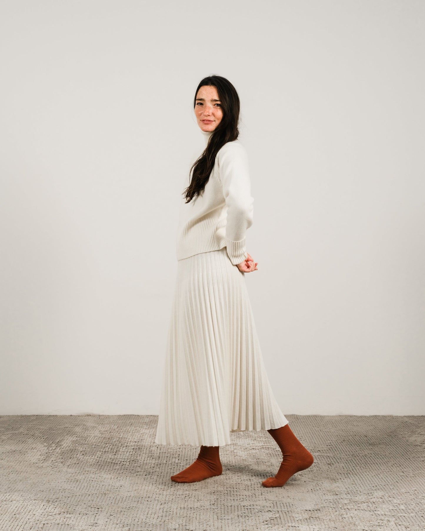 Cashmere Mix Pleated Skirt (3D-Knit)