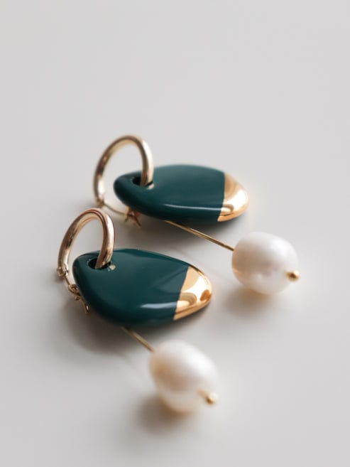 Arp Pearl And Porcelain Earrings - Dark Green - Premium Earrings - Shop now at San Rocco Italia