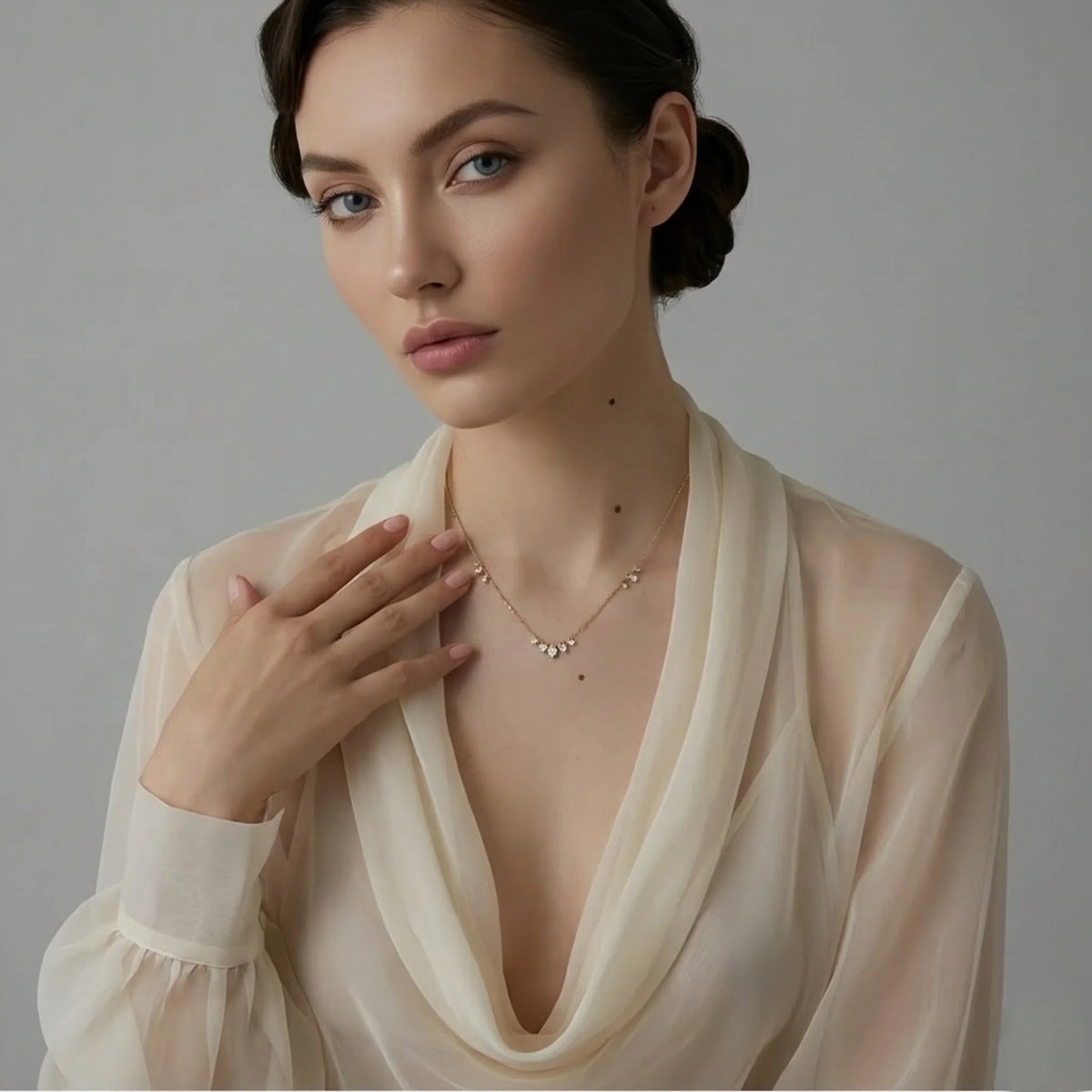 Collana Larissa