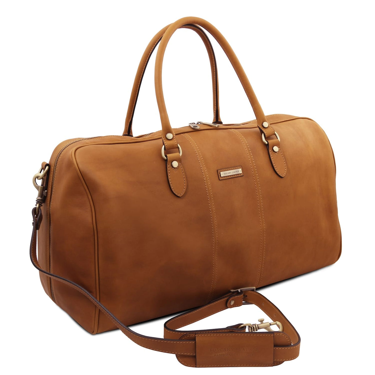 Angled view of Lisbona large travel leather duffle with abnehmbarer Schulterriemen
