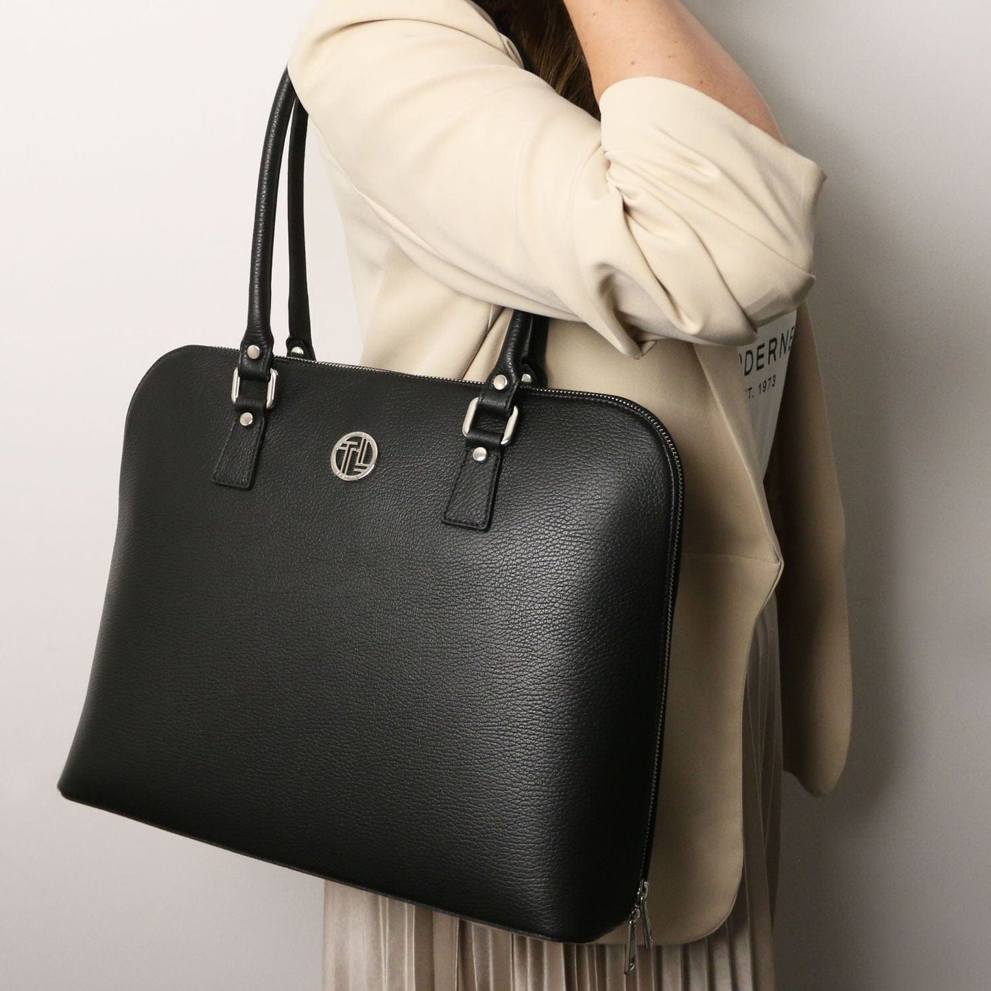 Business bag Magnolia - Leather business bag for women | TL141809 laptop bag San Rocco Italia
