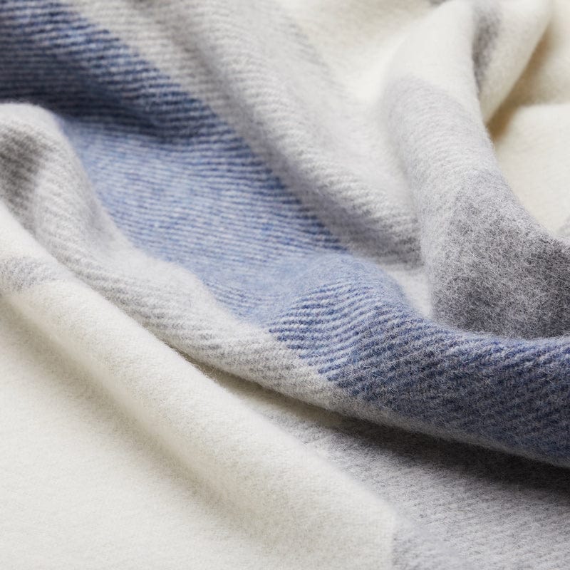 Natural Alpaca Wool Throw – Classic Tartan - Premium - Shop now at San Rocco Italia