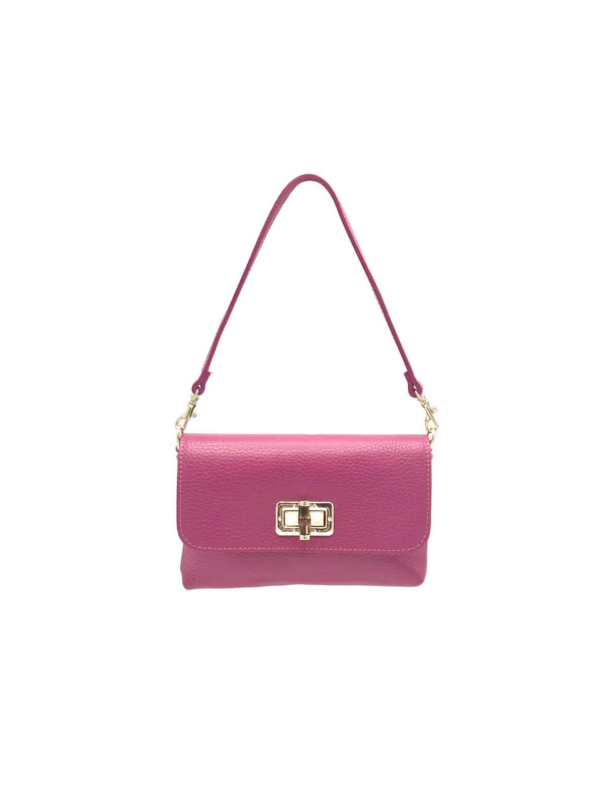 Rosa handbag with a gold clasp vor weissem Hintergrund