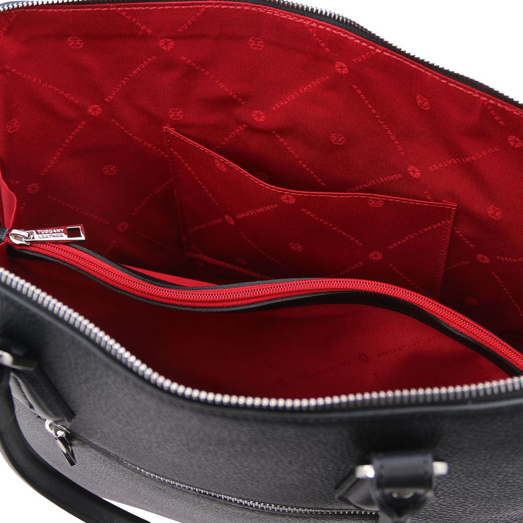 Magnolia - Leather business bag for women | TL141809 laptop bag - Premium Business bag - Just €164.70! Shop now at San Rocco Italia