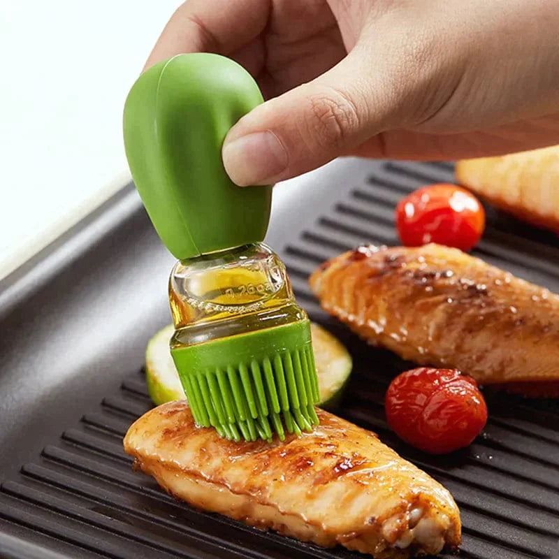 Oil Dispenser Bottle with Silicone Brush | 150 ml - Premium Oil Dispenser - Just €21.95! Shop now at San Rocco Italia
