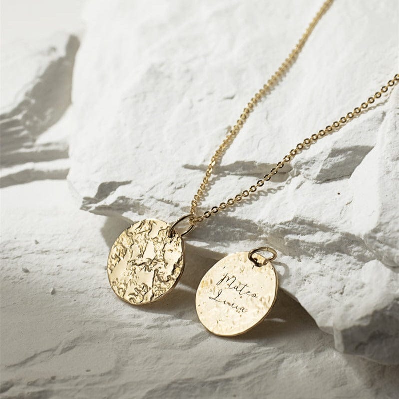 Custom Engraved Gold Necklace with Round Hammered Pendant | 14K Gold Filled - Pendant necklace - San Rocco Italia