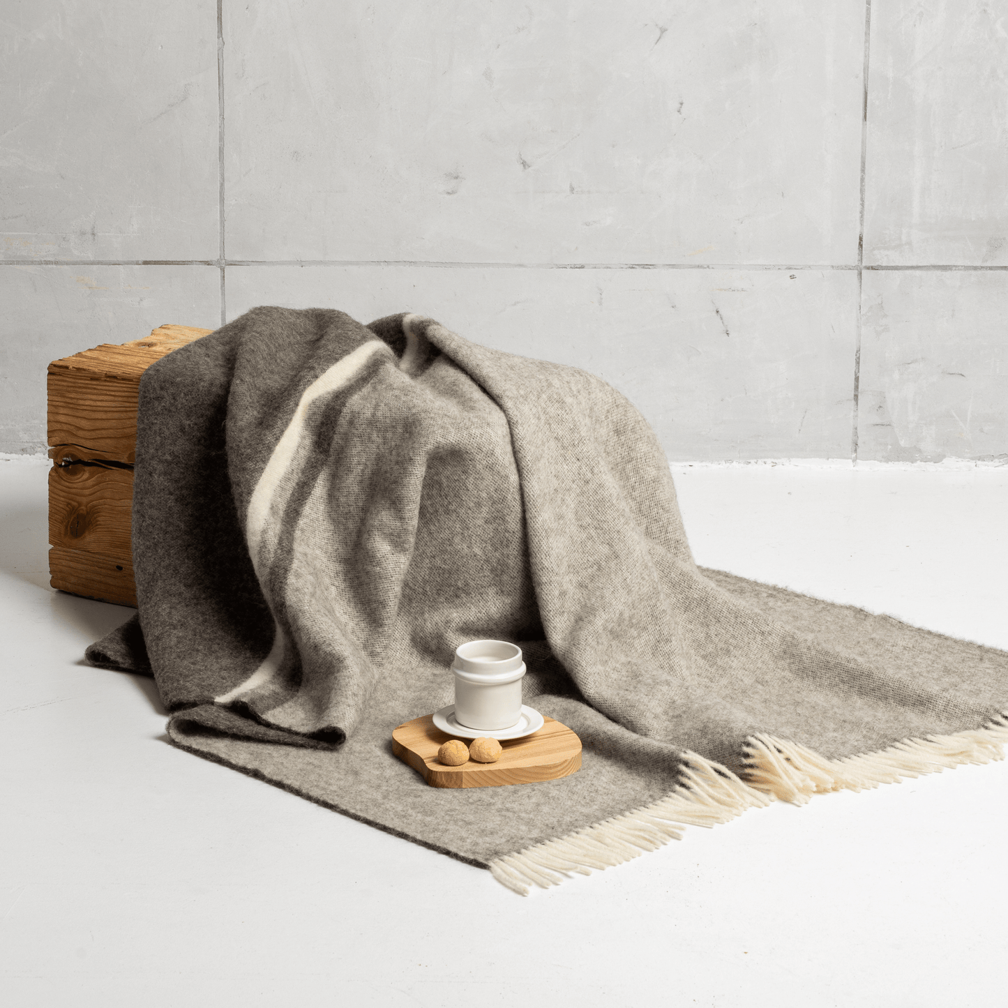 Scandinavian natural wool throw blanket | grey and light grey - Textiles & Pillows - San Rocco Italia