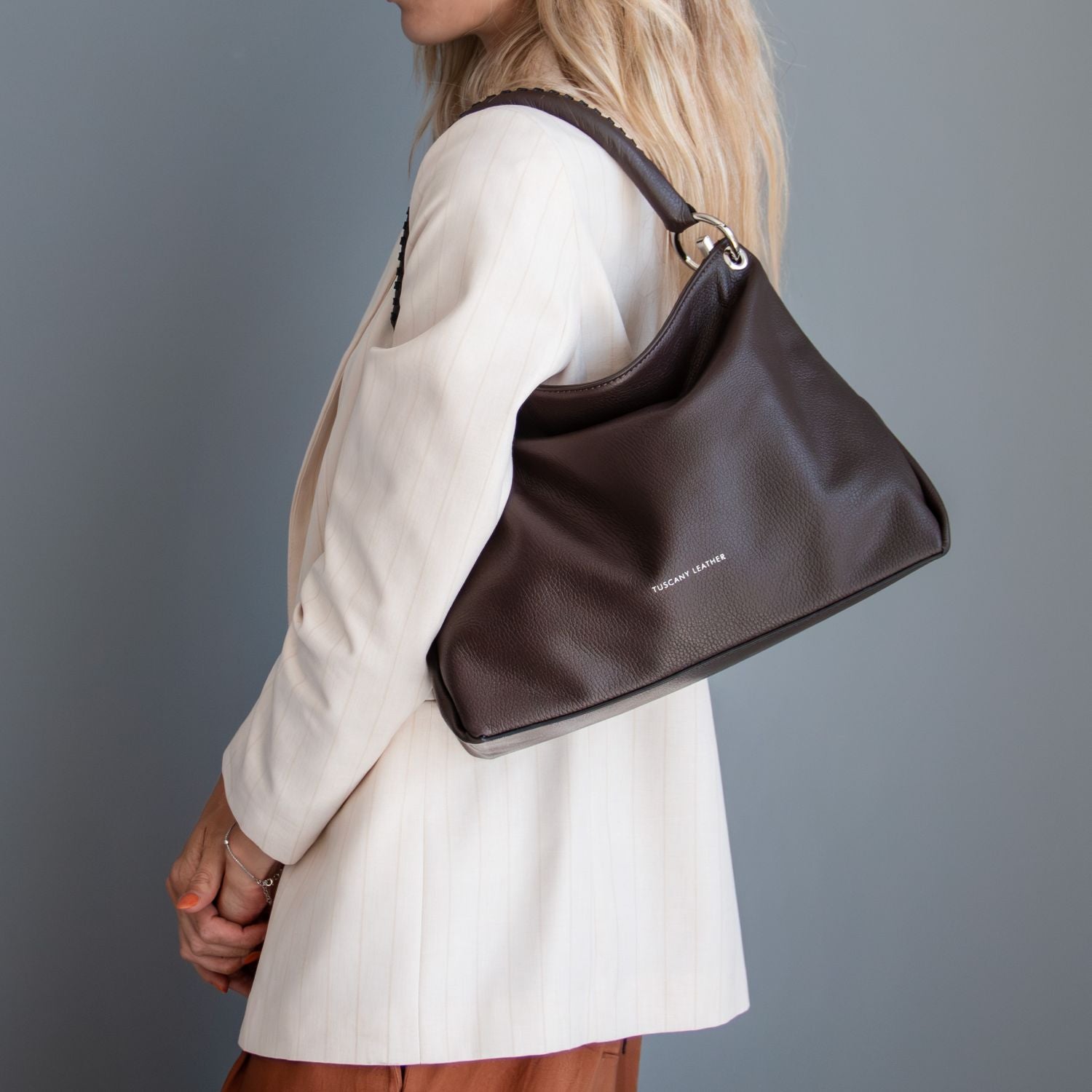 leather shoulder bag tuscany leather bags sale
