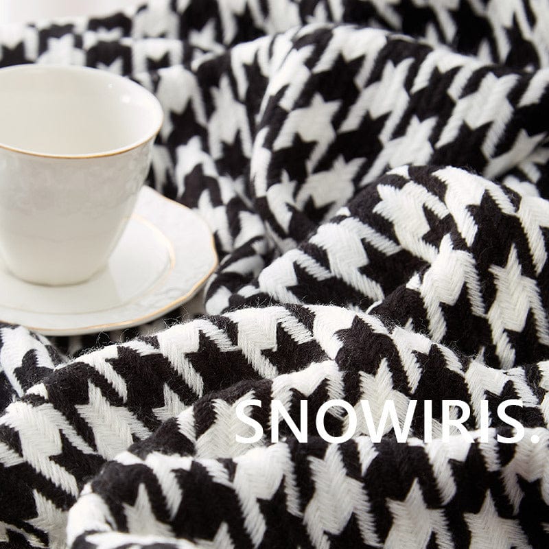 Black and White Houndstooth Boho Throw Blankets With Tassels - Blankets - San Rocco Italia