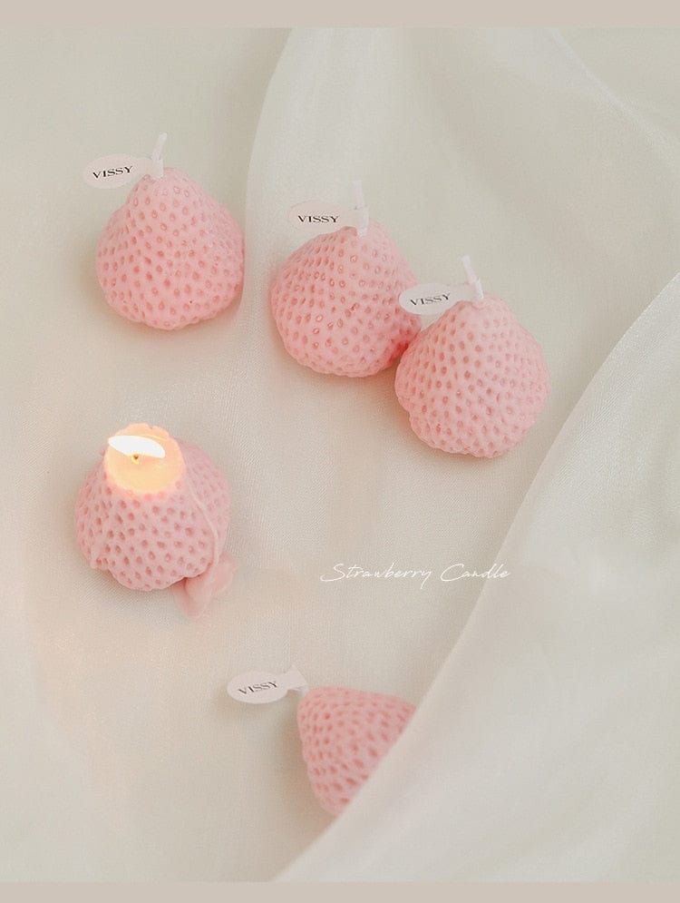 Scented Soy Wax Strawberry Candles - Premium Candles - Just €14.95! Shop now at San Rocco Italia