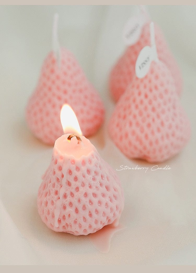 Scented Soy Wax Strawberry Candles - Premium Candles - Just €14.95! Shop now at San Rocco Italia
