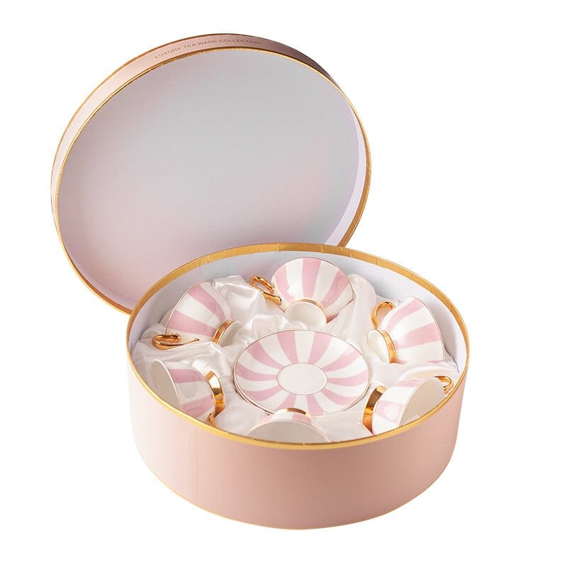 Pretty in Pink Afternoon Tea Set | Bone China Cups, Saucers, Teapot and Candle Teapot Warmer - Premium Coffee & Tea Sets - Just €47.95! Shop now at San Rocco Italia