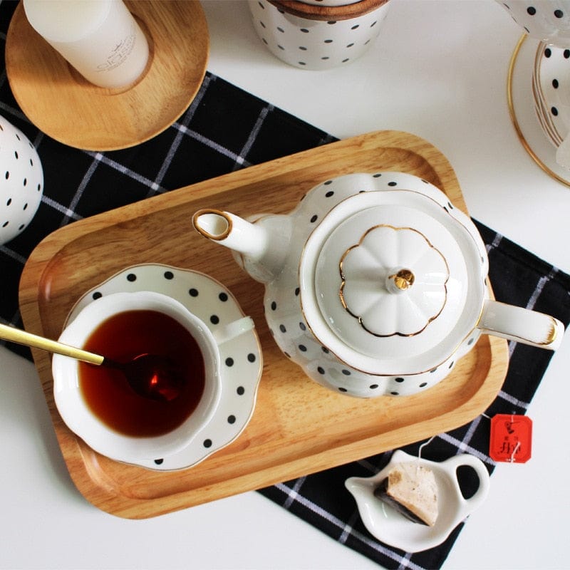 Retro Black and White Polka Dot and Striped Teapots, Cups, Saucers and Plates - Premium Cups - Just €37.95! Shop now at San Rocco Italia