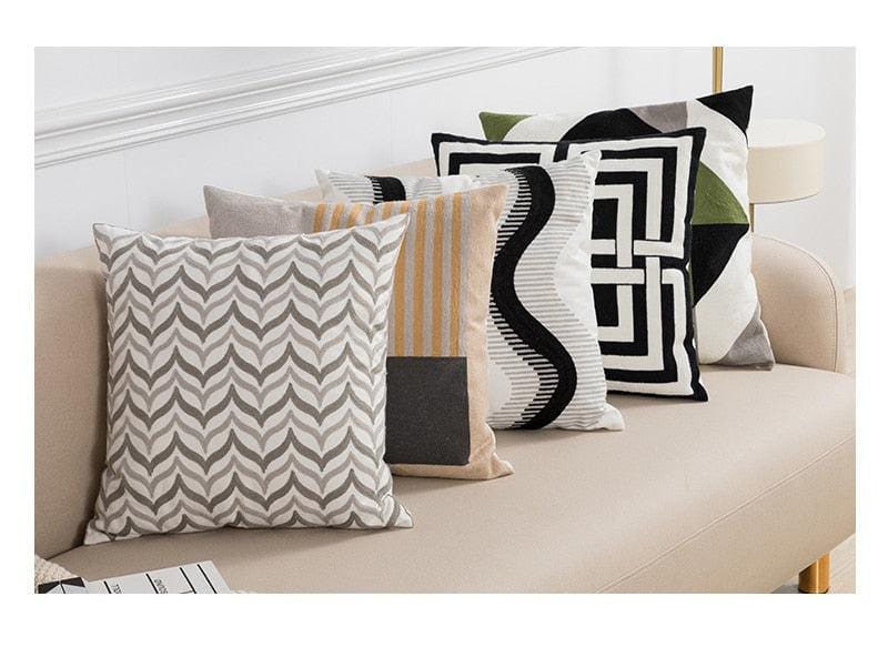Geometric Embroidered Cushion Covers | 45x45 cm - Cusion Cover - sanroccoitalia.it