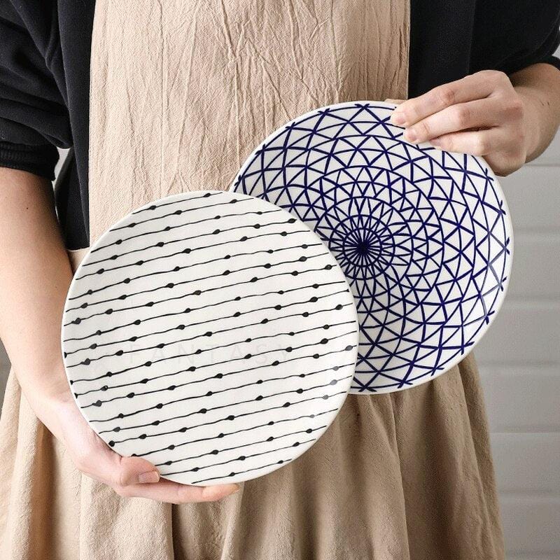 Contemporary Kaleidoscope Hand Painted Plates - Premium Dinnerware - Just €44.95! Shop now at San Rocco Italia