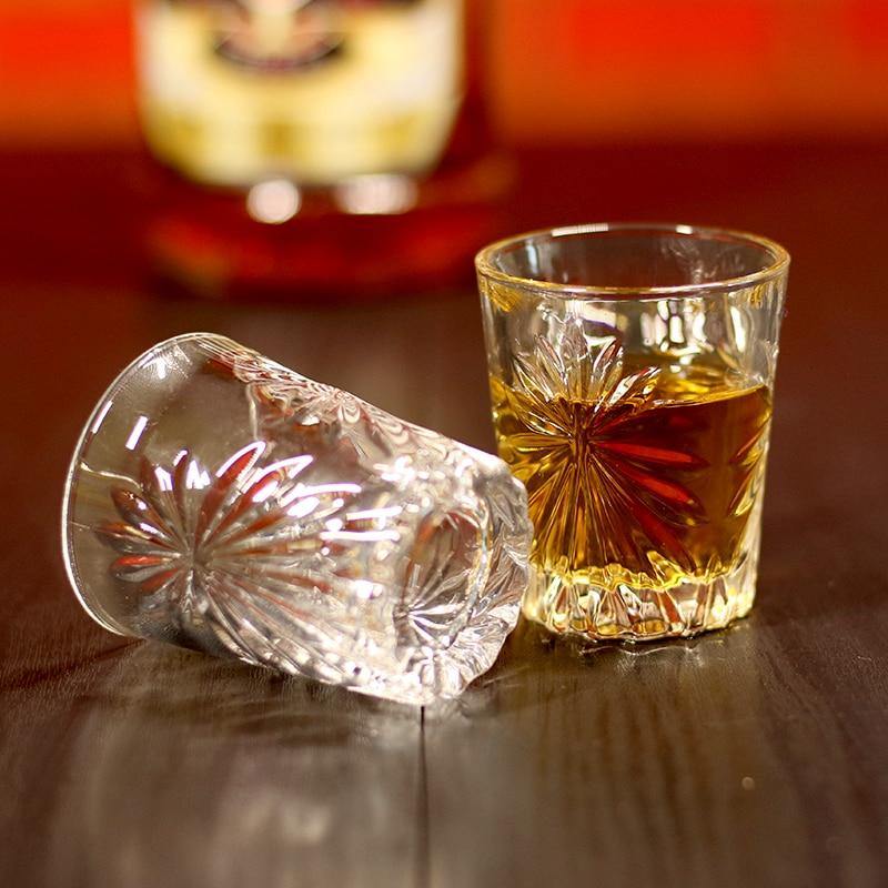 Set of 6 Heavy Bottom Shot Glasses - 55 ml - Premium drinkware - Just €29.95! Shop now at San Rocco Italia