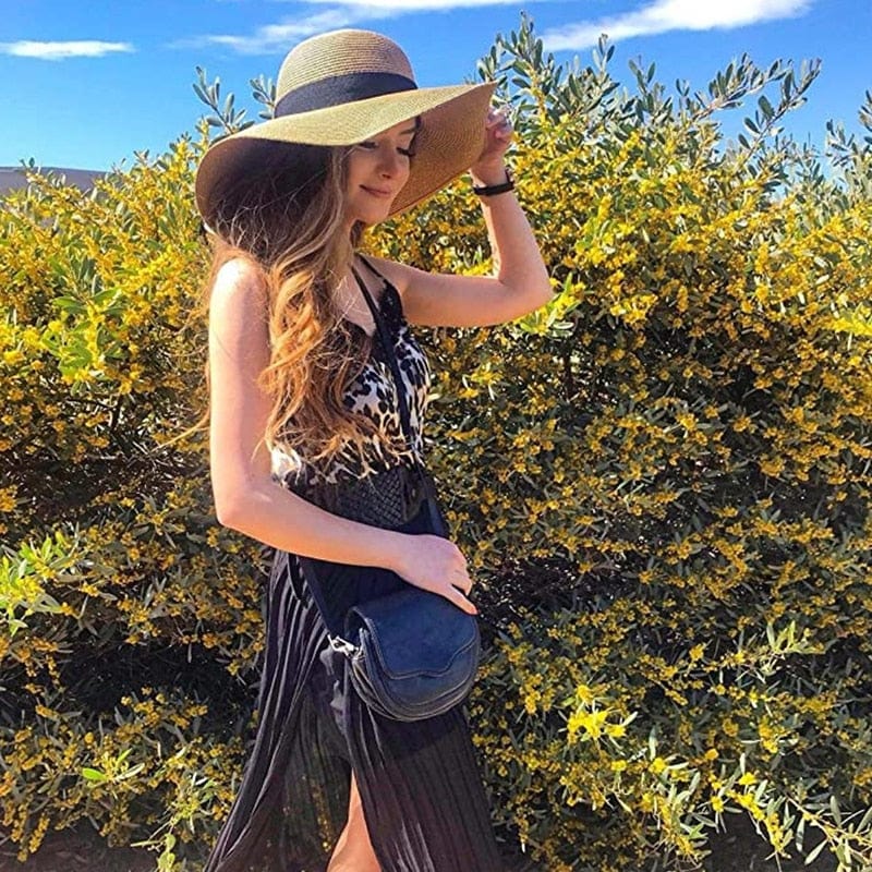 Wide-Brim Foldable Straw Sun Hat - Premium Hat - Just €39.95! Shop now at San Rocco Italia