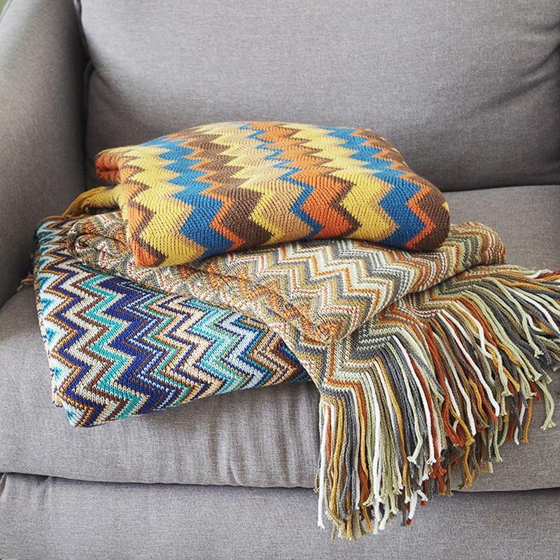 Soft Zig Zag Throw Blanket with Tassels - Premium Home - Just €49.95! Shop now at San Rocco Italia