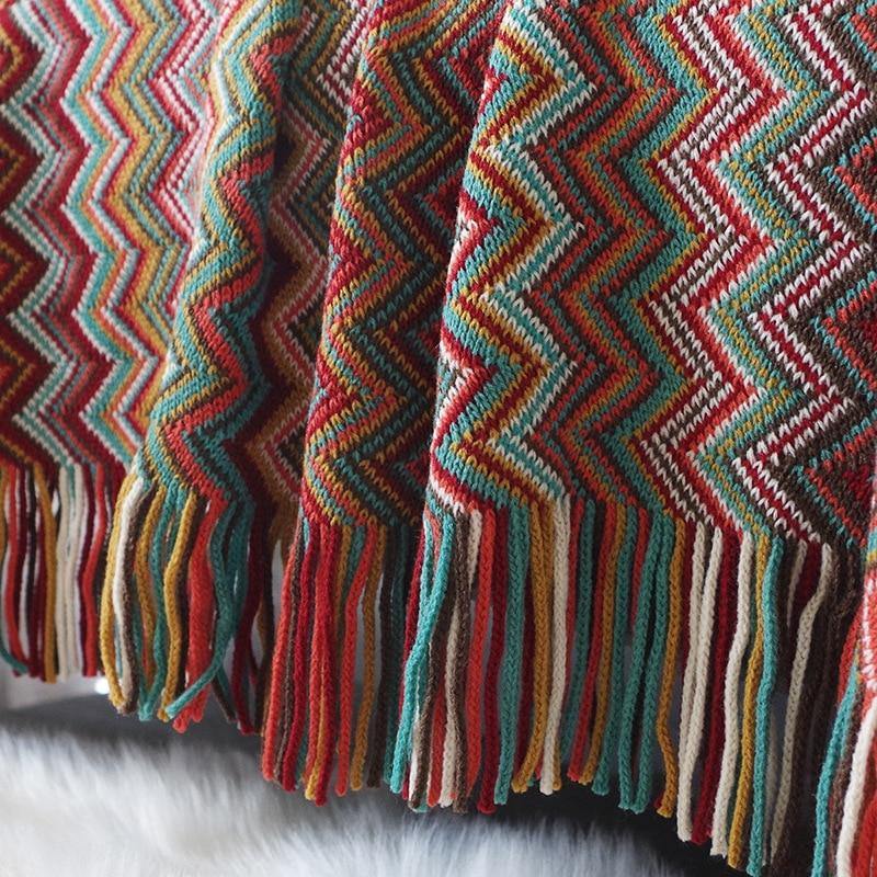 Soft Zig Zag Throw Blanket with Tassels - Premium Home - Just €49.95! Shop now at San Rocco Italia