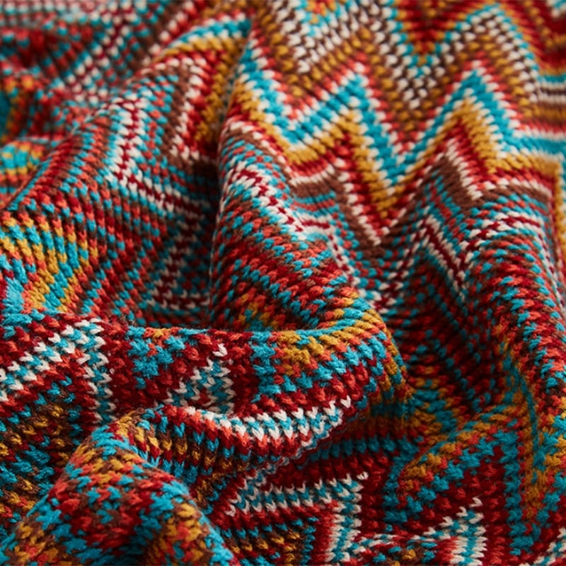 Soft Zig Zag Throw Blanket with Tassels - Premium Home - Just €49.95! Shop now at San Rocco Italia