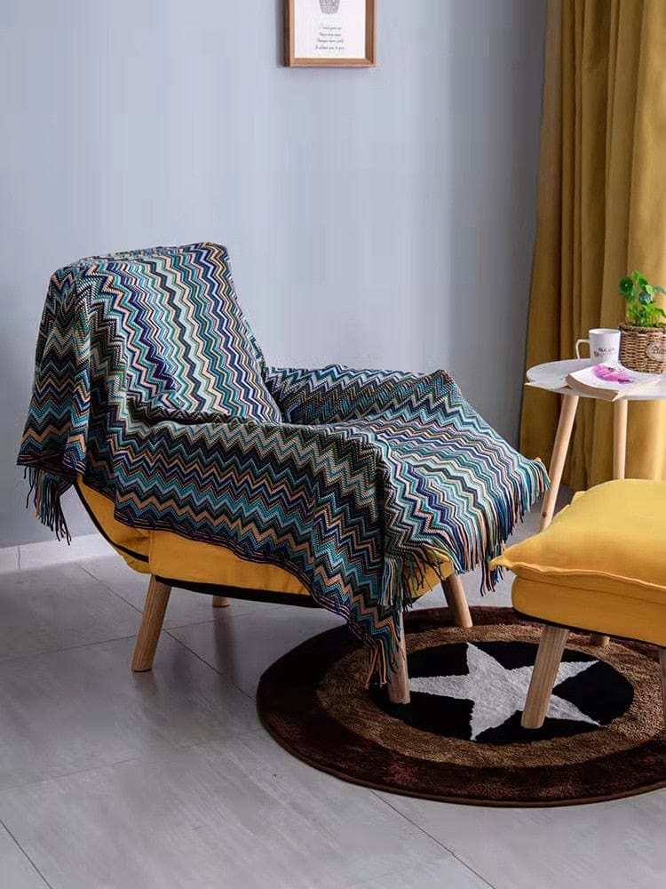 Soft Zig Zag Throw Blanket with Tassels - Premium Home - Just €49.95! Shop now at San Rocco Italia