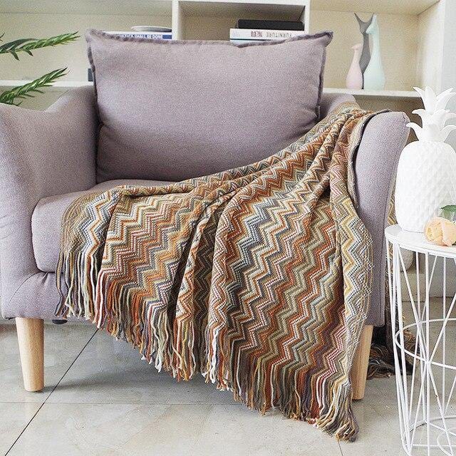 Soft Zig Zag Throw Blanket with Tassels - Premium Home - Just €49.95! Shop now at San Rocco Italia