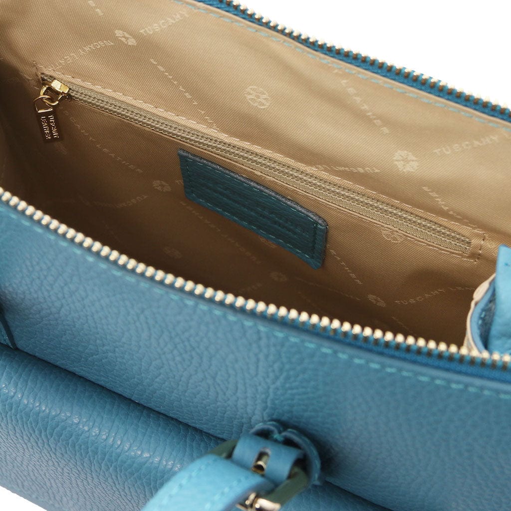 TL Bag - Damenrucksack aus italienischem Leder, wandelbar zur 2-in-1-Rucksack-/Schultertasche | TL142211 - Premium-Lederrucksäcke für Damen - Jetzt bei San Rocco Italia entdecken