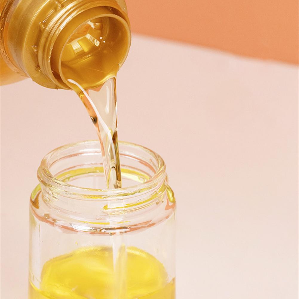 Oil Dispenser Bottle with Silicone Brush | 150 ml - Premium Oil Dispenser - Just €21.95! Shop now at San Rocco Italia