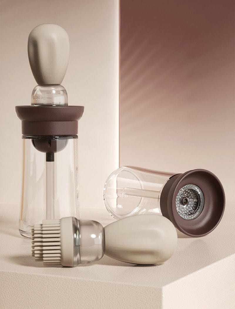 Oil Dispenser Bottle with Silicone Brush | 150 ml - Premium Oil Dispenser - Just €21.95! Shop now at San Rocco Italia