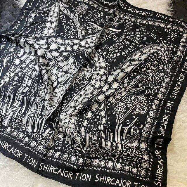 100% Silk Wild Animal Print Scarves - 70x70 cm - Premium Scarf - Just €38.95! Shop now at San Rocco Italia