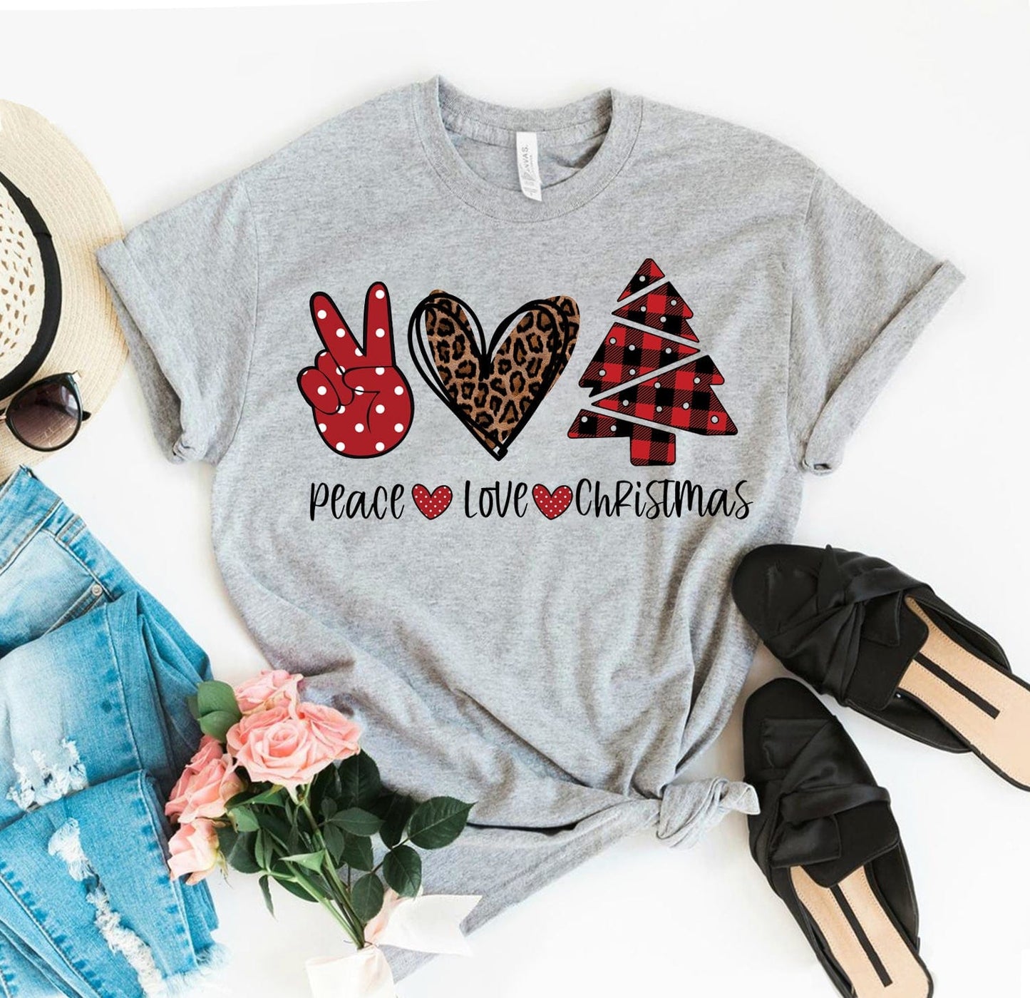 Peace Love and Christmas T-shirt - Premium T-shirts - Just €24.95! Shop now at San Rocco Italia