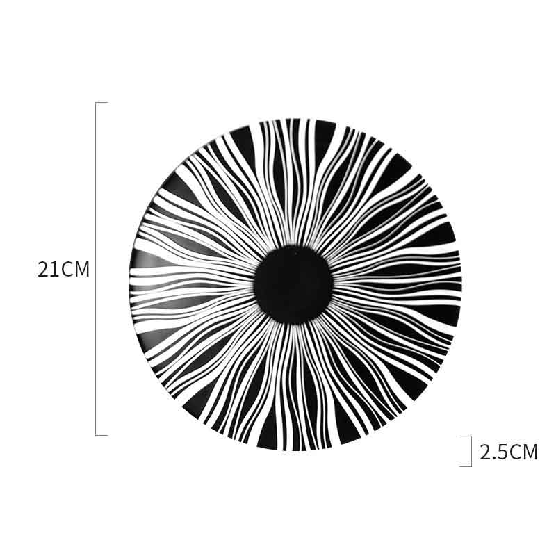 Black and White Geometric Ceramic Dessert/Salad and Dinner Plates | 21 cm and 27.5 cm - Premium Tableware - Just €34.95! Shop now at San Rocco Italia