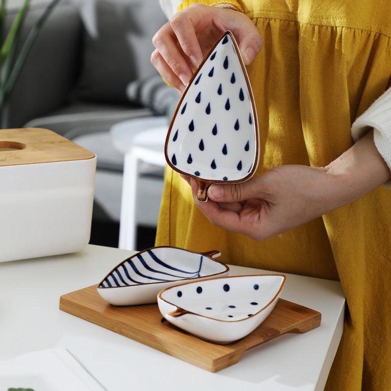 Hand-Painted Leaf Aperitivo Snack Dishes - Tableware - sanroccoitalia.it