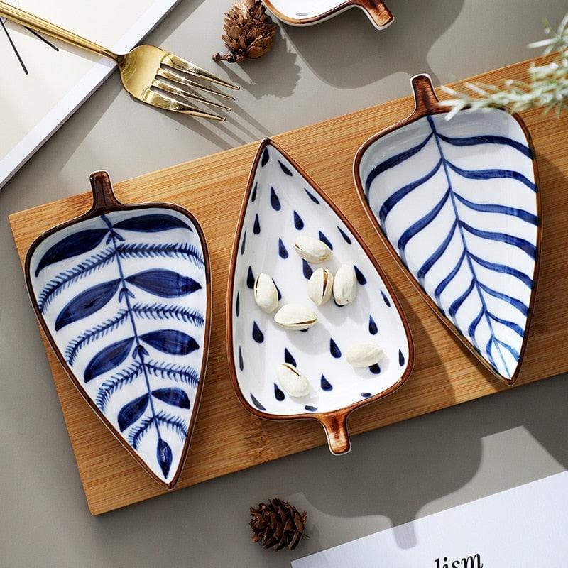 Hand-Painted Leaf Aperitivo Snack Dishes - Tableware - sanroccoitalia.it