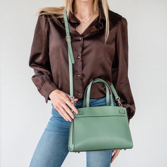 The Art of Crafting Italian Leather Bags A Timeless Tradition