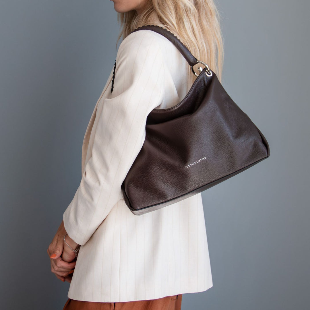 How to Spot Authentic Italian Leather A Buyer’s Guide