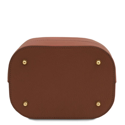 TL Bag - Leather bucket bag