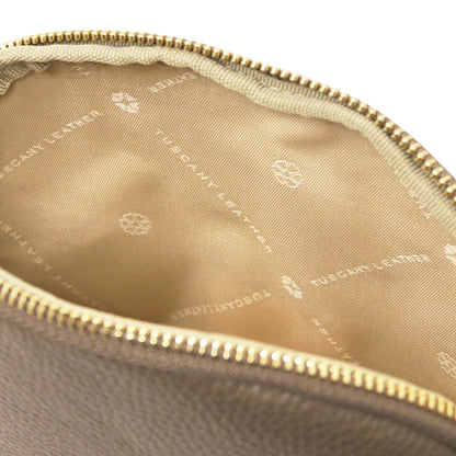 Vera - Soft leather toiletry case | TL142438