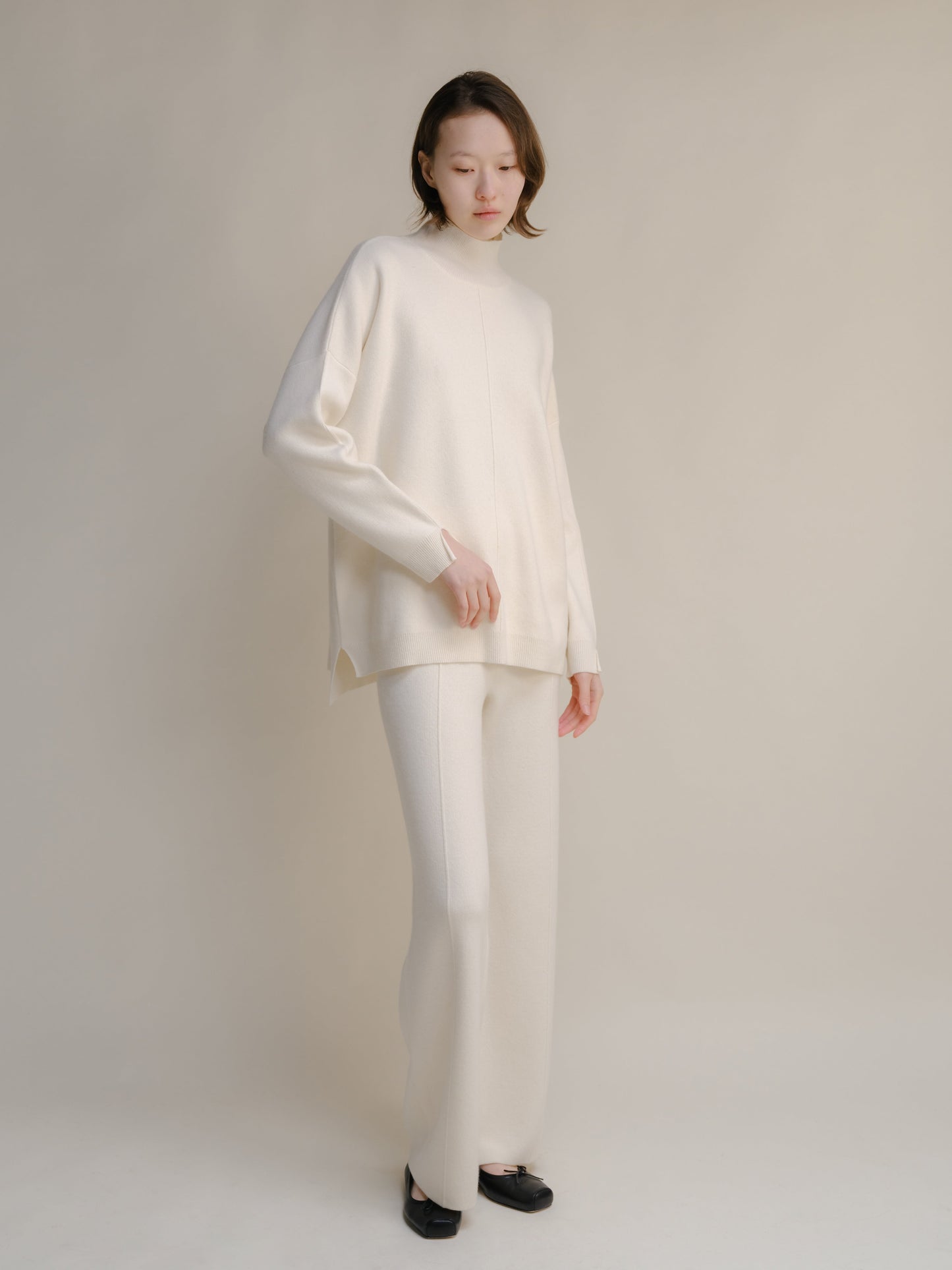 Wool & Cashmere Mix Solid Maxi Turtleneck Sweater