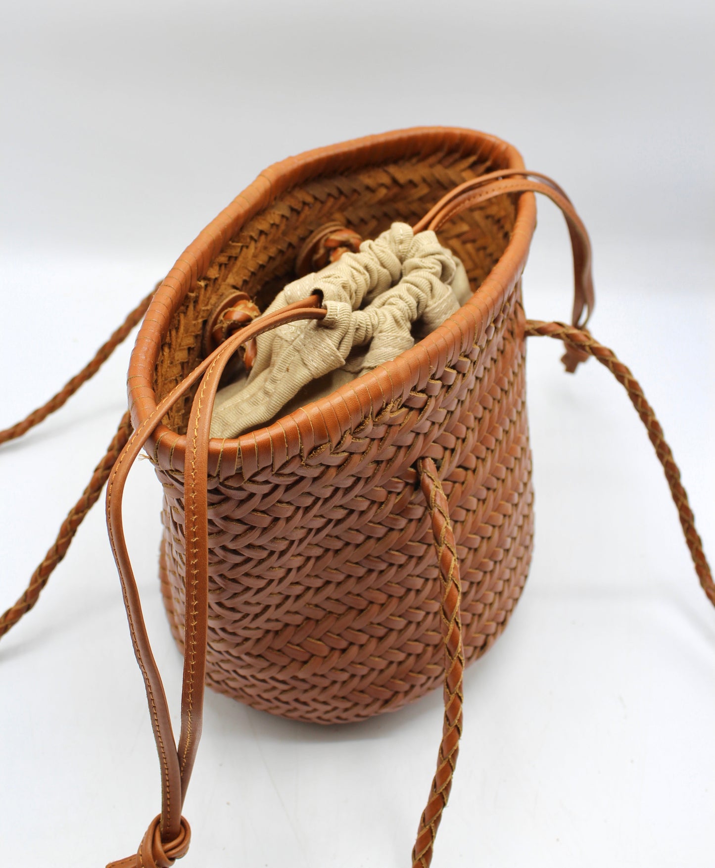 Carmel- Hand Woven Leather Shoulder Bucket Bag Brown