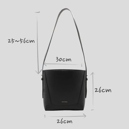 Oli - Apple Leather Midi Shoulder Cross-body Bag Black