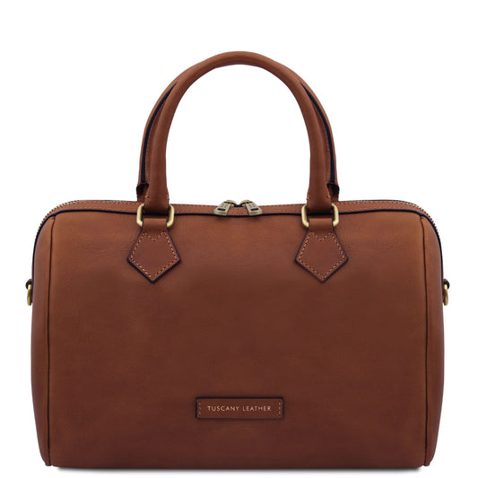 Barrique - Vegetable-tanned leather duffle handbag | TL142573