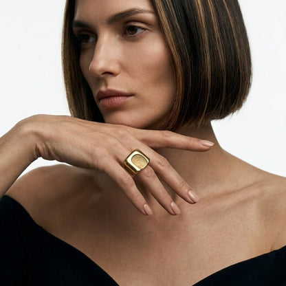 Anello con impronta digitale