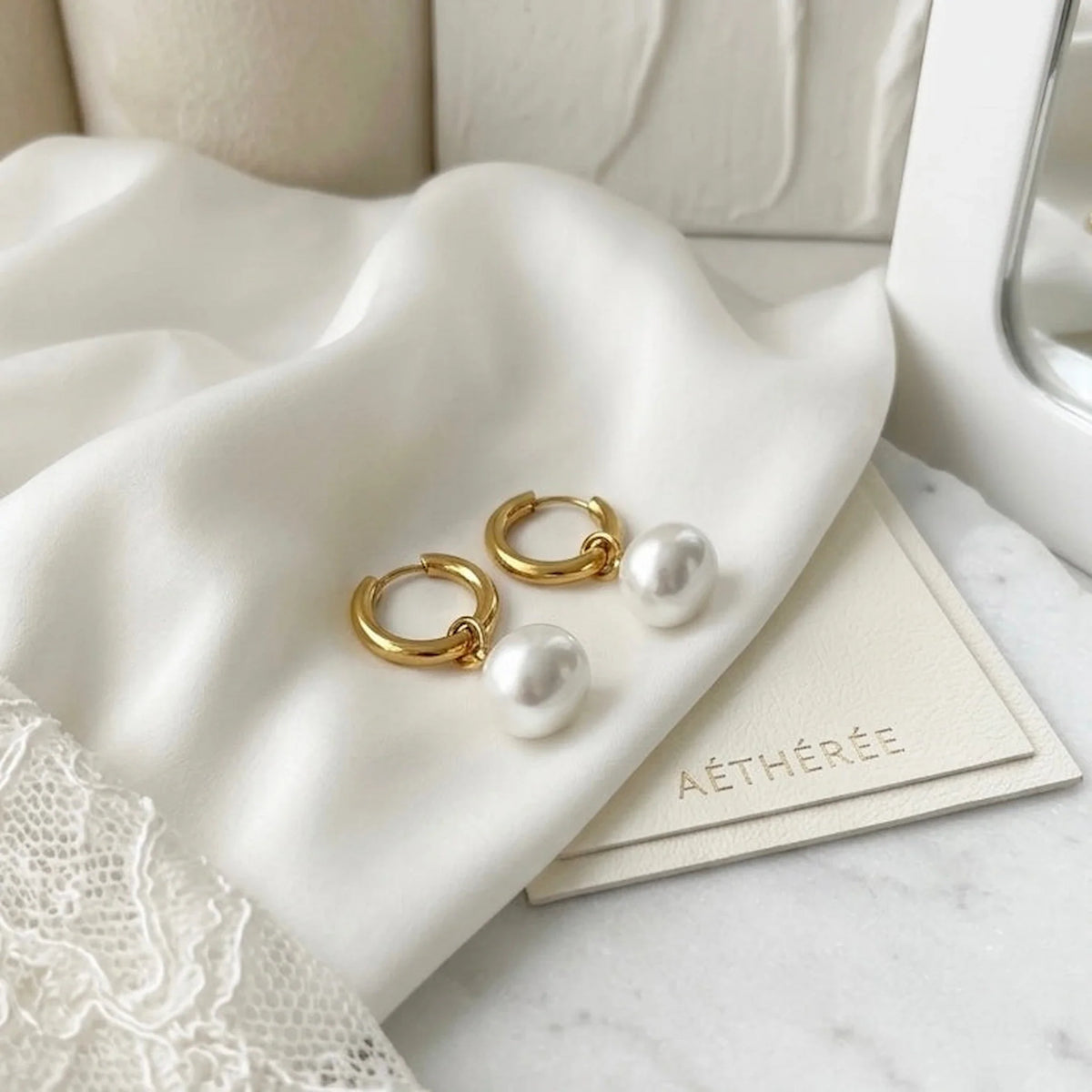 Aretes de jade