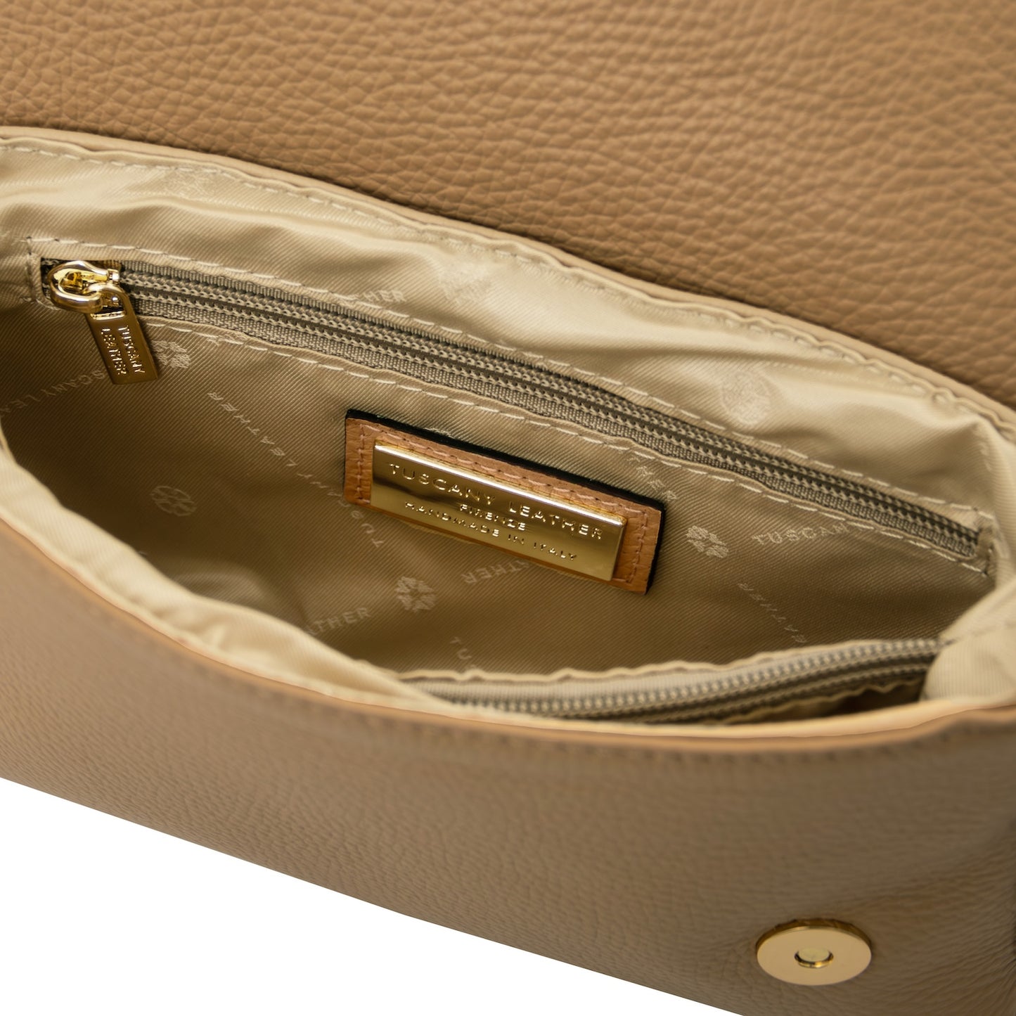 Biscuit - Soft leather shoulder bag | TL142582