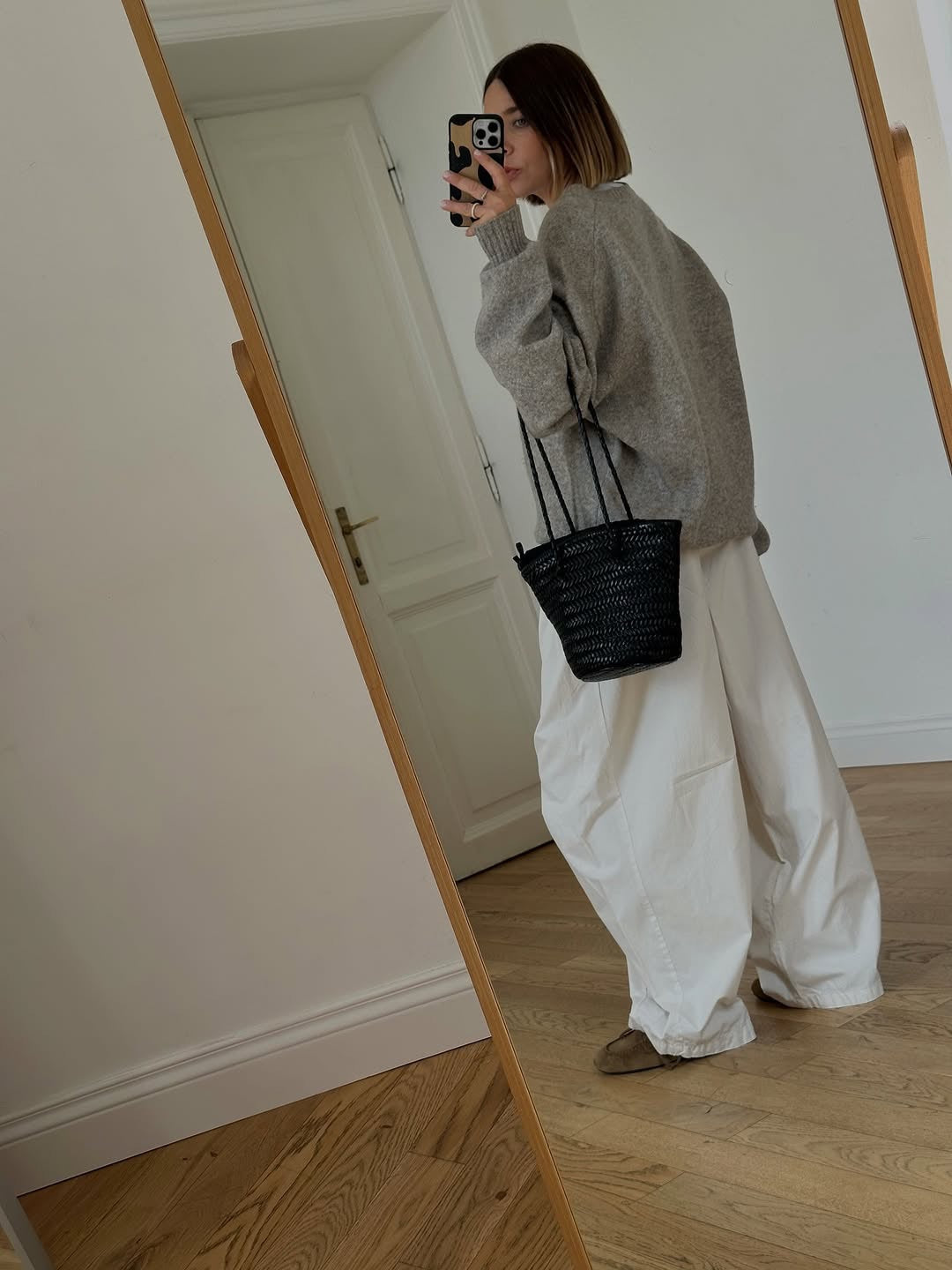 Handbag & Wallet Accessories Carmel - Hand Woven Full Grain Leather Bucket Bag Black San Rocco Italia